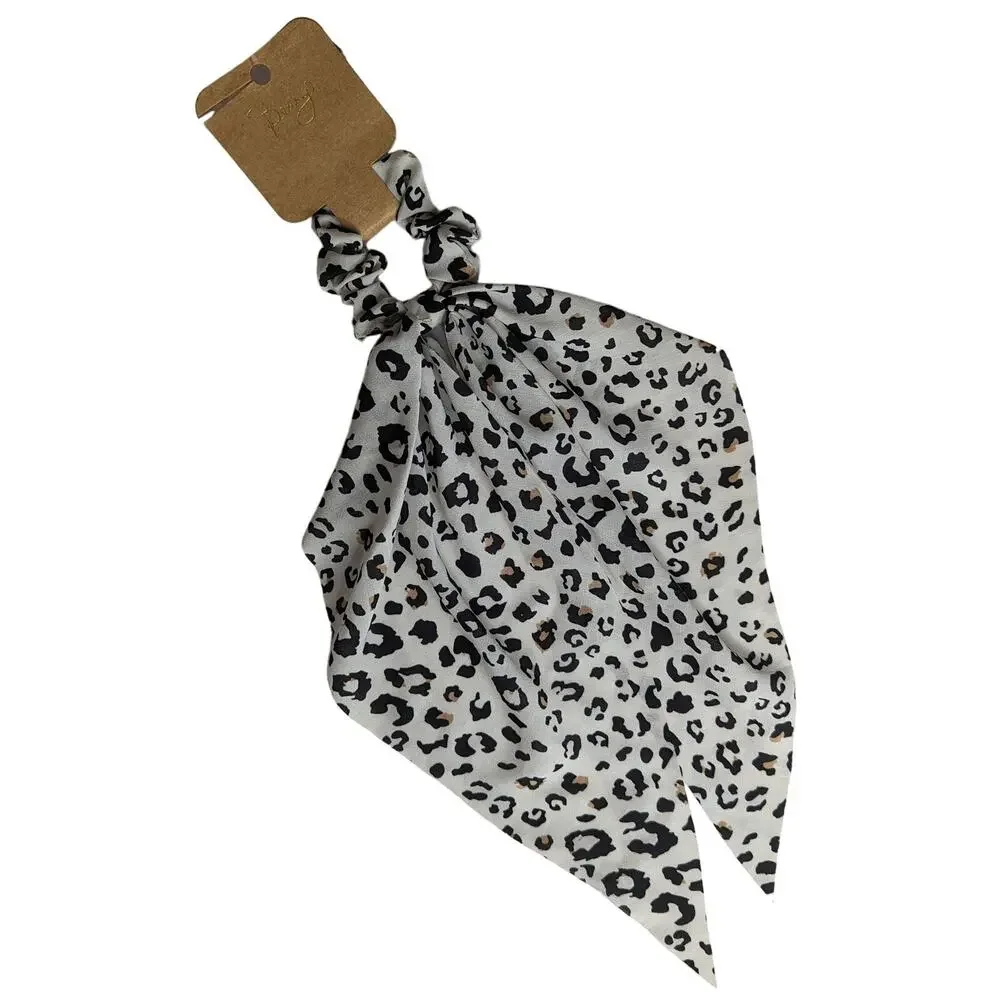 Berry leopard print